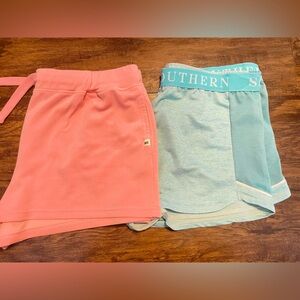 2 Pairs Simply Southern Shorts Size XL